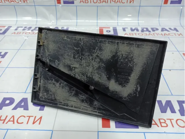 Крепление АКБ Renault Duster 8200707671