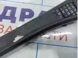 Решетка стеклоочистителей правая Renault Duster 8200294316