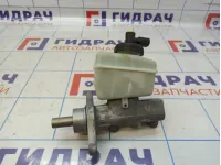 Цилиндр тормозной главный Renault Duster 6001551314