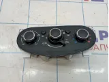 Блок управления климатической установкой Renault Duster 275101505R