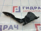 Педаль газа Renault Duster 6001548477