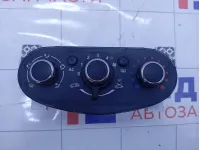 Блок управления климатической установкой Renault Duster 275104143R