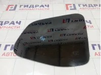 Стекло кузовное глухое (форточка) заднее правое Renault Duster 833066196R