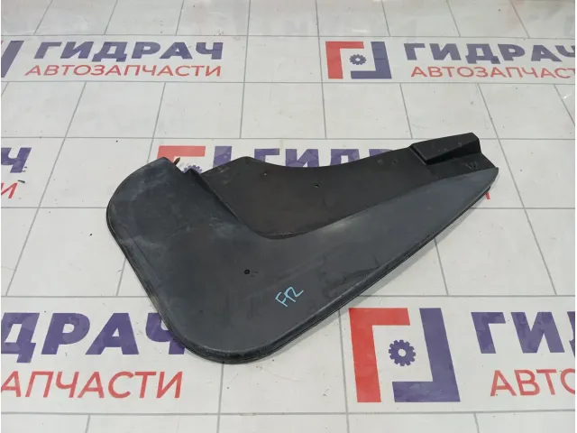 Брызговик передний правый Renault Duster 638505334R