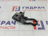 Крюк (петля) буксировочный Renault Duster 511151823R