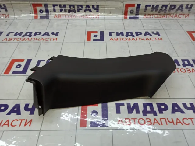 Обшивка стойки задней правой Renault Duster 769341551R