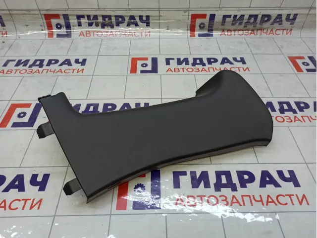 Обшивка стойки задней левой Renault Duster 769357957R