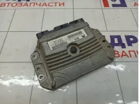Блок управления двигателем Renault Duster 237102035R