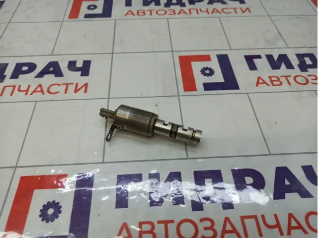 Клапан электромагнитный изменения фаз грм Renault Duster 8200642783