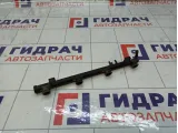 Топливная рампа (топливная рейка) Renault Duster 8200601367