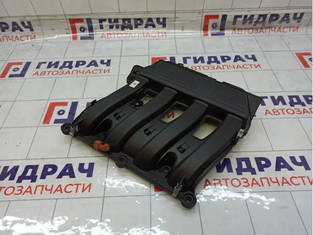 Коллектор впускной Renault Duster 140037159R