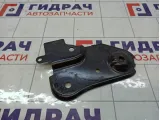 Кронштейн балки левый Renault Duster 8200823809