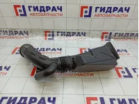 Патрубок воздушного фильтра Renault Duster 165556262R