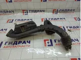 Патрубок воздушного фильтра Renault Duster 165556262R