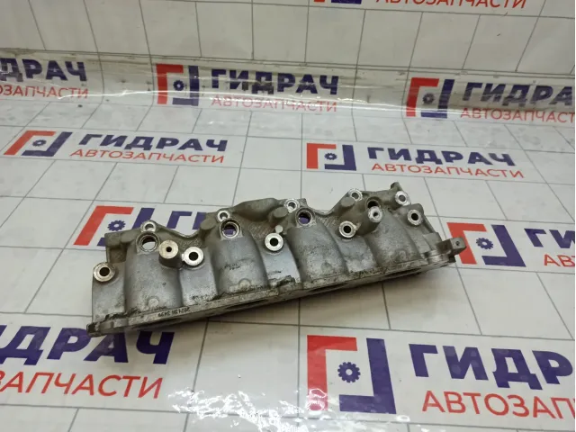 Коллектор впускной Renault Duster 140407318R