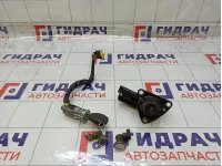 Замок зажигания комплект Renault Duster 6001546809