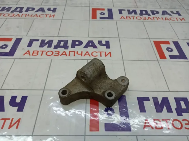 Кронштейн КПП (АКПП, МКПП) Renault Duster 8200805817