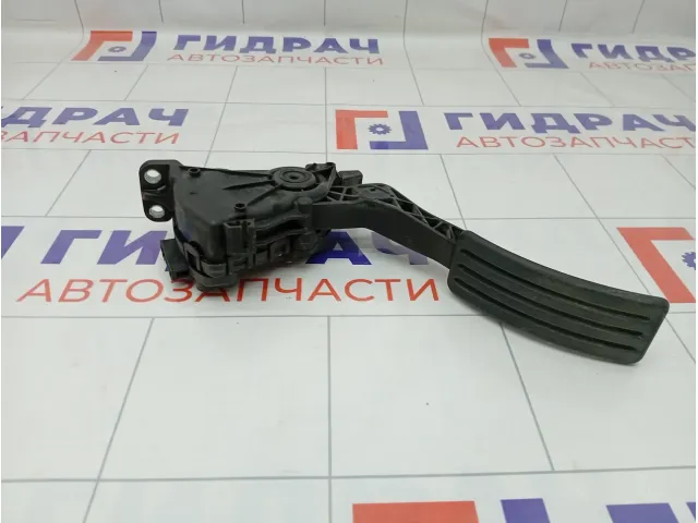 Педаль газа Renault Duster 8200386506D