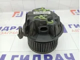 Моторчик отопителя (печки) Renault Duster 272106020R