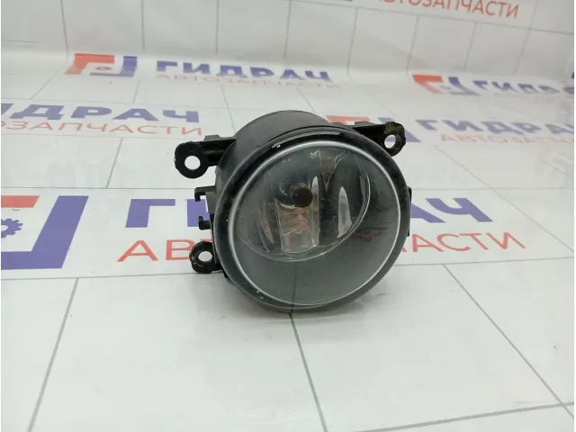 Фара противотуманная Renault Duster 8200074008