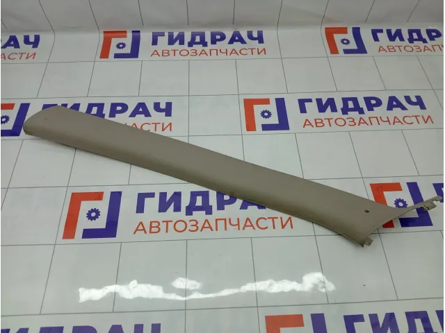 Обшивка стойки передней левой Renault Duster 8200732334