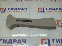 Обшивка стойки средней правой верхняя Renault Duster 8200732344