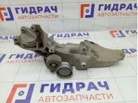 Кронштейн генератора Renault Duster 8201033565
