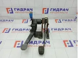 Блок педалей Renault Duster 465406466R
