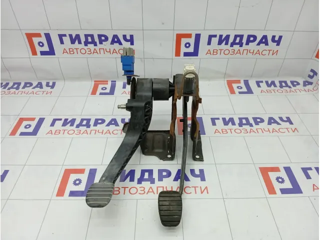 Блок педалей Renault Duster 465406466R