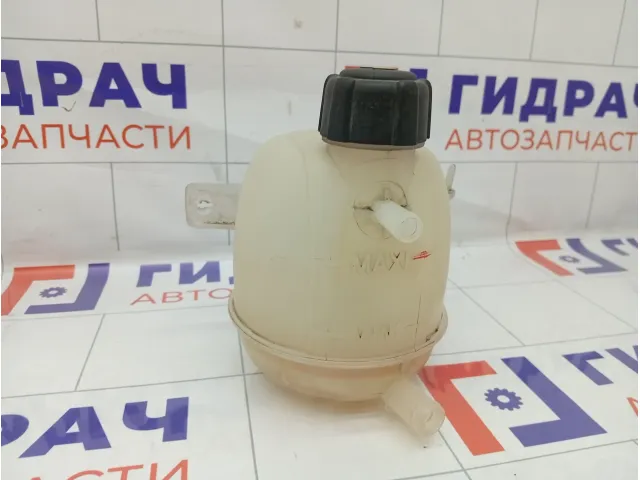 Бачок расширительный Renault Duster 8200766826