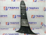Обшивка стойки средней правой нижняя Renault Duster 8200823419