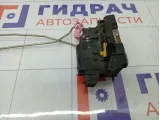 Замок двери задней левой Renault Duster 825035599R