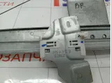 Стеклоподъемник механический задний правый Renault Duster 8200733830