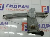Стеклоподъемник механический задний левый Renault Duster 8200733831