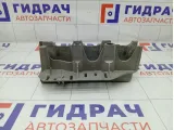 Кронштейн коллектора впускного Renault Duster 7700110112