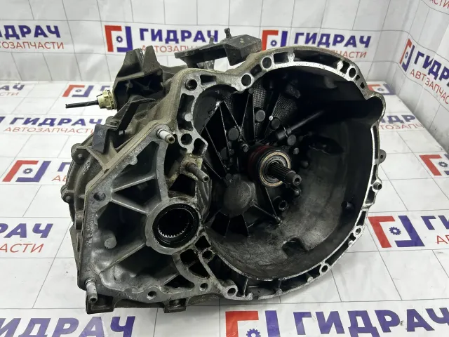 МКПП (механическая коробка переключения передач) Renault Duster 320108166R