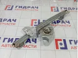 Стеклоподъемник электрический передний правый Renault Duster 8200733828