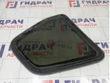 Стекло кузовное глухое (форточка) правое Renault Duster 833066196R