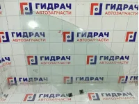 Стекло двери передней правой Renault Duster 803000544R