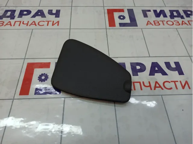 Крышка блока предохранителей Renault Duster 243227701R