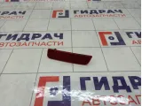 Отражатель в задний бампер правый Renault Duster 265604000R