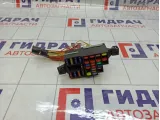 Блок предохранителей Renault Duster 7703297597