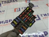 Блок предохранителей Renault Duster 7703297597