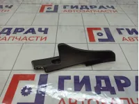 Накладка петли капота левая Renault Duster 668220006R