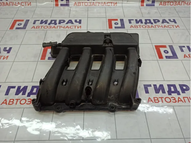 Коллектор впускной Renault Duster 8200020647
