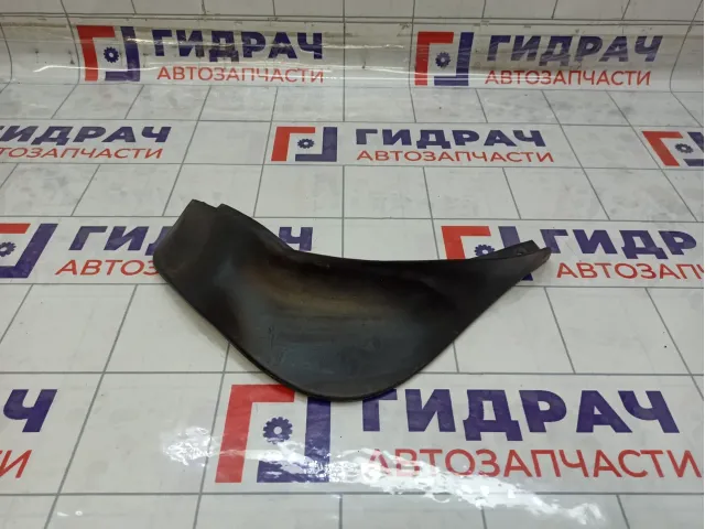Брызговик задний правый Renault Duster 788128125R