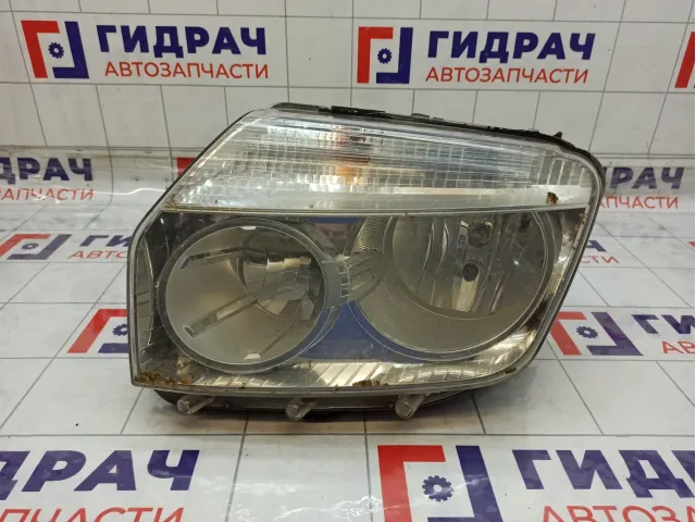 Фара левая Renault Duster 260600069R