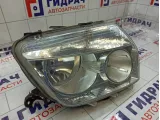 Фара правая Renault Duster 260100067R