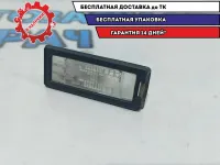Фонарь подсветки номера Renault Duster 8200013577.