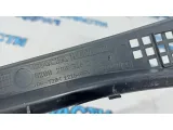 Решетка стеклоочистителя правая Renault Duster 8200294316.